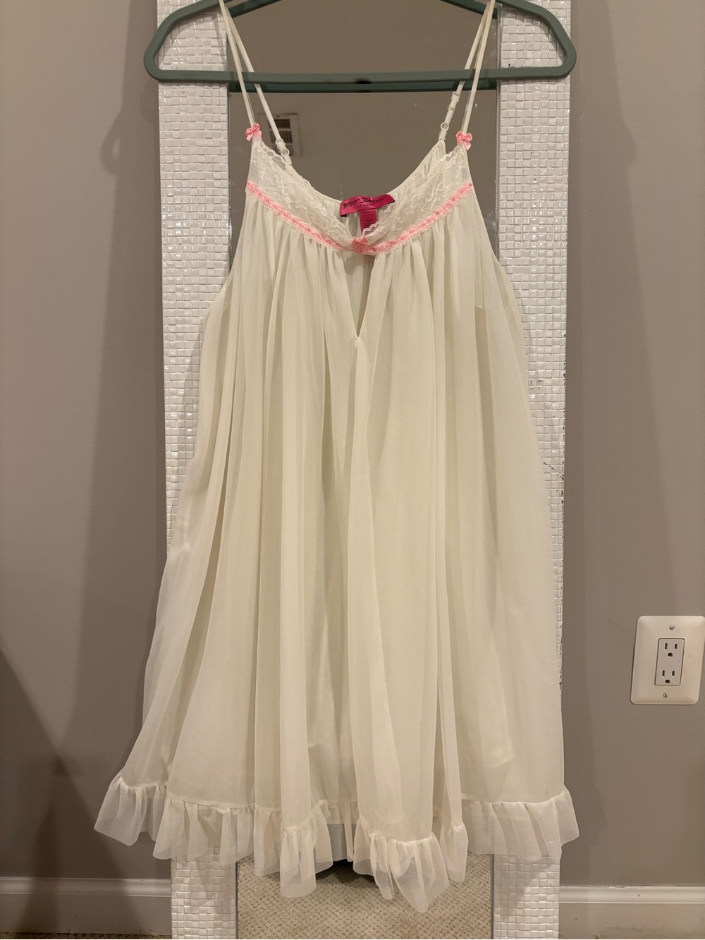 Betsey Johnson Ivory Chiffon Babydoll Chemise with Pink Trim